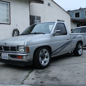 1993 nissan pickup photo