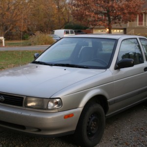 1993 nissan sentra photo