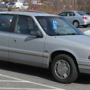 1993 plymouth acclaim photo