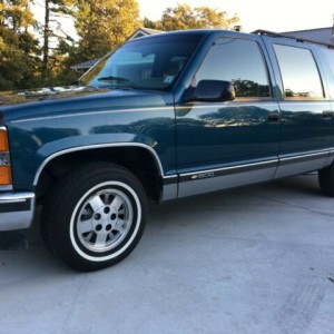 1994 chevrolet suburban-1500-cheyenne-1500-silverado photo