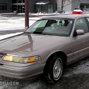 1994 ford crown-victoria photo