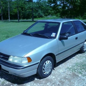 1994 hyundai excel photo