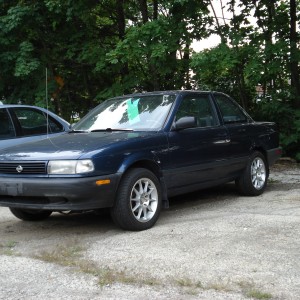 1994 nissan sentra photo