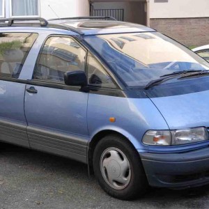 1994 toyota previa photo