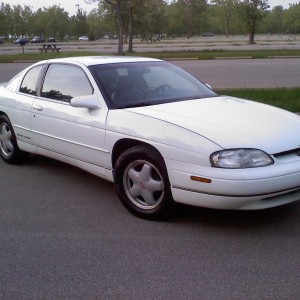 1995 chevrolet monte-carlo photo