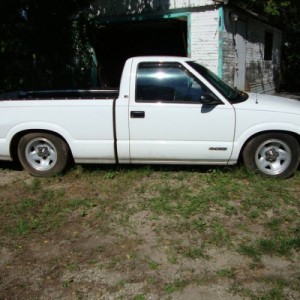 1995 chevrolet s-10-pickup photo
