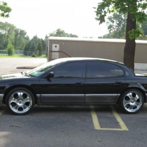 1995 chrysler new-yorker photo