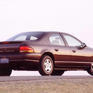 1995 dodge stratus photo