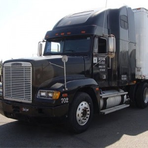 1995 freightliner usf-1e photo