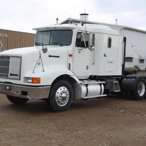 1995 international 9200 photo