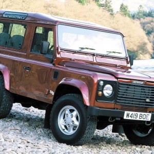 1995 land-rover defender photo