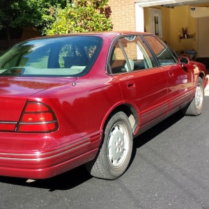 1995 oldsmobile eighty-eight-88 photo