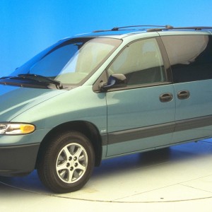 1996 dodge grand-caravan-lees photo