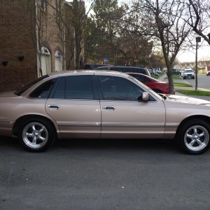 1996 ford crown-victoria photo