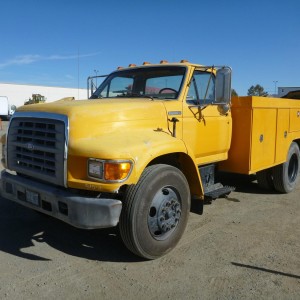 1996 ford f-800 photo