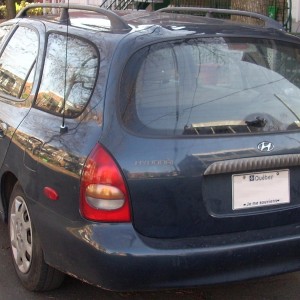 1996 hyundai elantra photo