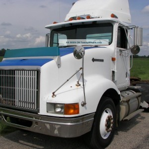 1996 international 9400 photo