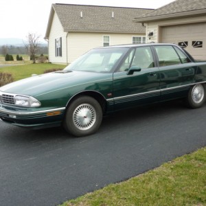 1996 oldsmobile ninety-eight-98 photo