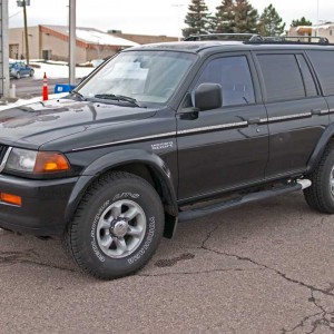 1997 mitsubishi montero-sport photo