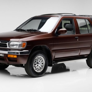 1997 nissan pathfinder-lesexe photo
