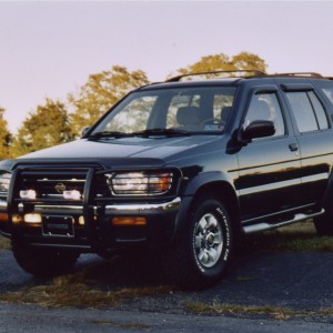 1997 nissan pathfinder photo
