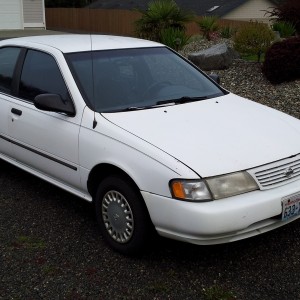 1997 nissan sentra photo