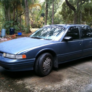 1997 oldsmobile cutlass-supreme photo