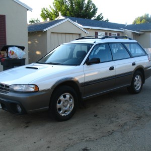 1997 subaru legacy photo