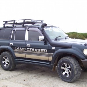 1997 toyota land-cruiser photo