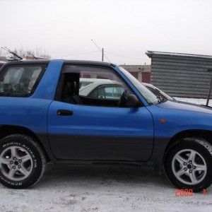 1997 toyota rav4 photo
