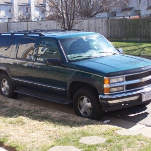 1998 chevrolet suburban photo