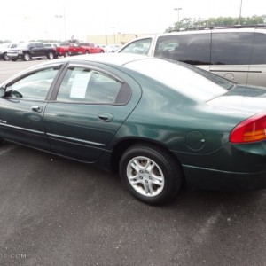 1998 dodge intrepid photo