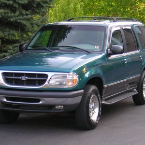 1998 ford explorer photo