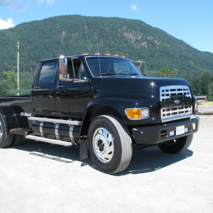 1998 ford f-800 photo
