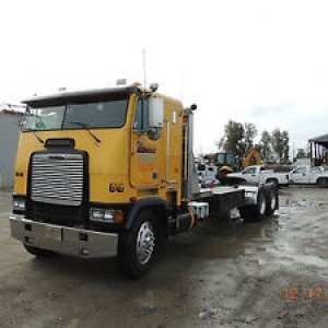 1998 freightliner long-conv photo