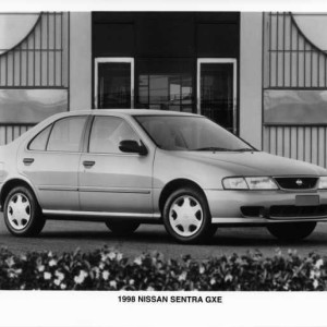 1998 nissan sentra-base-gxe-xe photo