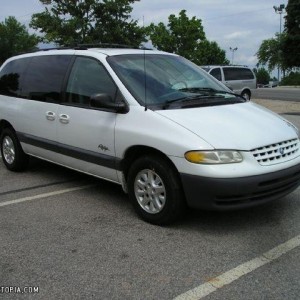 1998 plymouth grand-voyager photo