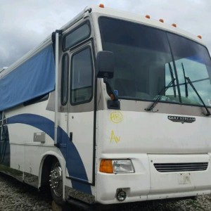 1998 spartan-motors-chassis highlander photo