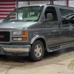 1999 gmc savana-rv-g1500 photo
