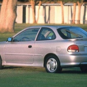 1999 hyundai accent photo