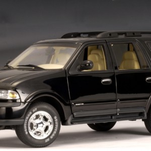 1999 lincoln navigator photo