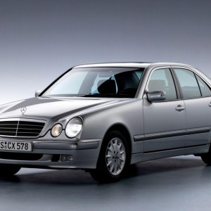 1999 mercedes-benz e-class photo