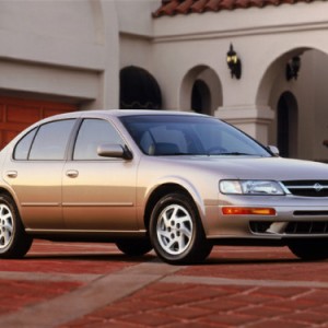 1999 nissan maxima photo
