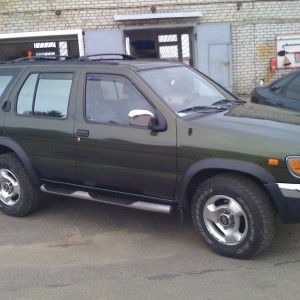 1999 nissan pathfinder photo