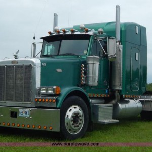 1999 peterbilt 378 photo
