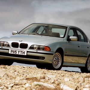 2000 bmw 540i photo