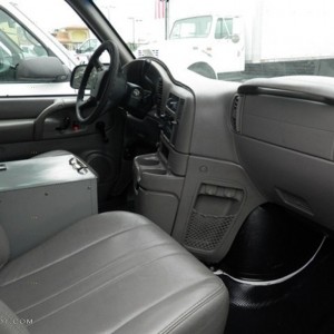 2000 gmc safari photo