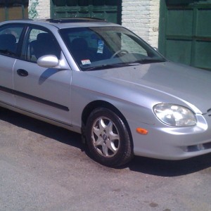 2000 hyundai sonata photo