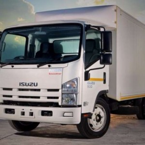2000 isuzu nqr photo