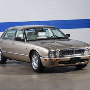 2000 jaguar vanden-plas photo